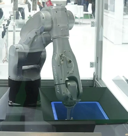 ?？礡P機器人.png