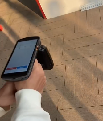 RFID盤點軟件是提升庫存準(zhǔn)確率的關(guān)鍵方案測試(點擊圖片或者文字查看視頻) RFID盤點軟件是提升庫存準(zhǔn)確率的關(guān)鍵方案測試(點擊圖片或者文字查看視頻)